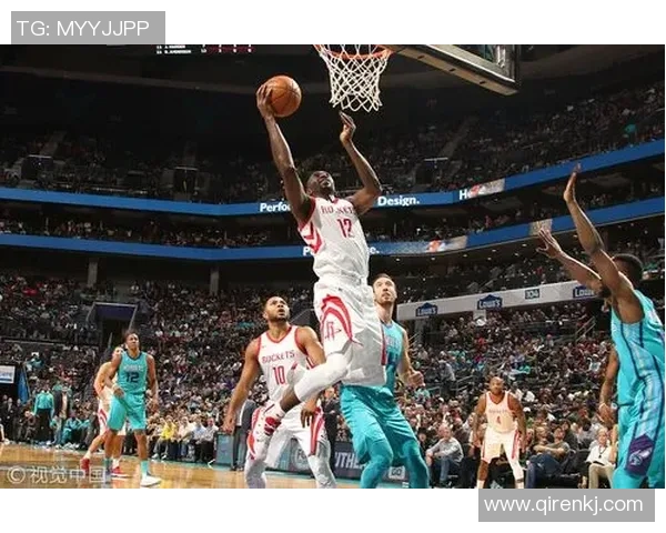 06年火箭与黄蜂激战回顾:经典对决中的精彩瞬间与战术分析 06年火箭与黄蜂激战回顾:经典对决中的精彩瞬间与战术分析