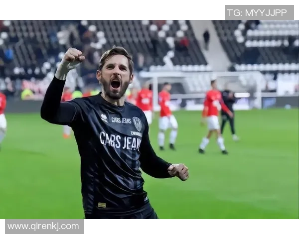 2016年海牙与阿尔克马尔激战回顾:精彩瞬间与战术分析 2016年海牙与阿尔克马尔激战回顾:精彩瞬间与战术分析