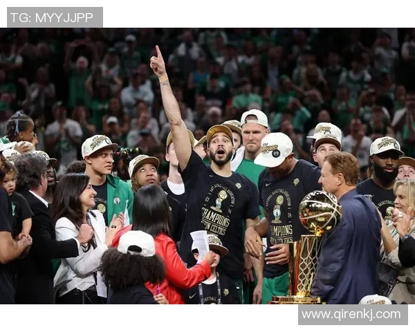 凯尔特人对决马刺展现NBA经典对抗与球队荣耀 凯尔特人对决马刺展现NBA经典对抗与球队荣耀