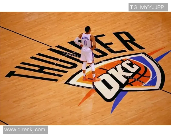 布鲁克洛佩斯：从NBA巨星到篮球战术的深度解析与发展历程