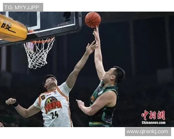 广厦与上海篮球对决精彩直播全程回顾与分析 广厦与上海篮球对决精彩直播全程回顾与分析